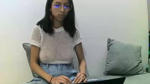 Katalleya and Steban online show from 12-18-24, 05:26