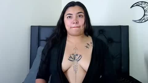 Snapshot of katalynasweet chatting on 03-21-26, 03:22 Katalyna online show from 03-21-26, 03:22