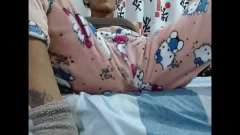 katasquirt357485 online show from 04-24-26, 09:17