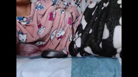 katasquirt357485 online show from 04-25-26, 02:03