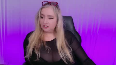 Snapshot of katdsinclair chatting on 02-17-25, 02:26 Kat D Sinclair online show from 02-17-25, 02:26