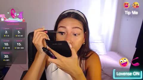 Snapshot of kate_arden chatting on 10-06-25, 06:38 Carla Palmer online show from 10-06-25, 06:38