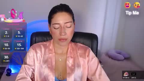 Carla Palmer online show from 12-22-25, 09:45