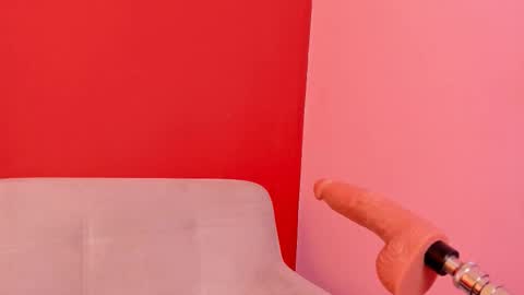 Snapshot of kate_bunny_ chatting on 11-02-25, 11:56 Kate online show from 11-02-25, 11:56