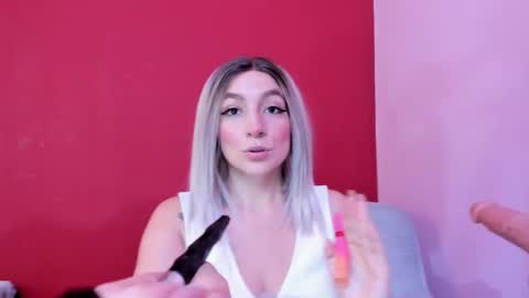 Snapshot of kate_bunny_ chatting on 11-05-25, 12:16 Kate online show from 11-05-25, 12:16