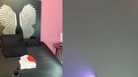 Kate  online show from 12-20-25, 11:28