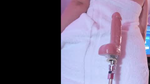 Kate  online show from 06-19-26, 12:37
