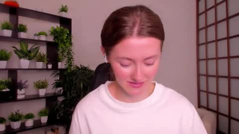 Kate online show from 09-26-25, 02:59