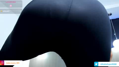 Snapshot of kate_evans1 chatting on 02-22-26, 02:15 Kate Evans online show from 02-22-26, 02:15