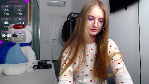 Snapshot of kate_jonson chatting on 12-02-24, 01:13 .Be kind and gentle with me and I will do my best for you. online show from 12-02-24, 01:13