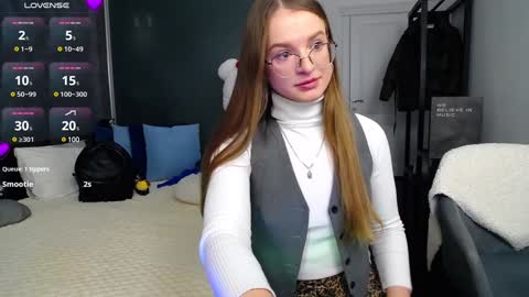 Snapshot of kate_jonson chatting on 12-05-24, 11:49 .Be kind and gentle with me and I will do my best for you. online show from 12-05-24, 11:49