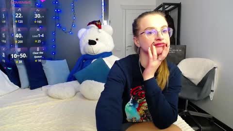Snapshot of kate_jonson chatting on 12-15-24, 11:34 .Be kind and gentle with me and I will do my best for you. online show from 12-15-24, 11:34
