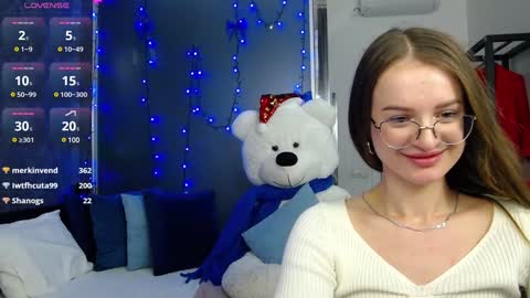 Snapshot of kate_jonson chatting on 12-20-24, 01:54 .Be kind and gentle with me and I will do my best for you. online show from 12-20-24, 01:54