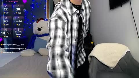 Snapshot of kate_jonson chatting on 01-07-25, 10:54 .Be kind and gentle with me and I will do my best for you. online show from 01-07-25, 10:54