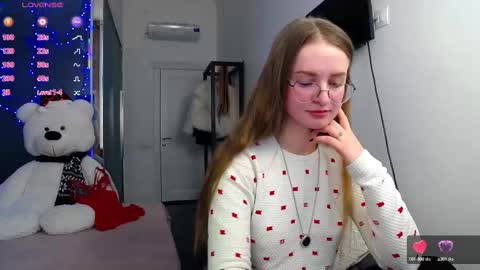 Snapshot of kate_jonson chatting on 02-27-25, 12:45 .Be kind and gentle with me and I will do my best for you. online show from 02-27-25, 12:45