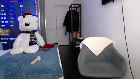 Snapshot of kate_jonson chatting on 03-07-25, 07:52 .Be kind and gentle with me and I will do my best for you. online show from 03-07-25, 07:52