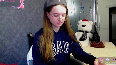 Snapshot of kate_jonson chatting on 10-21-25, 06:47 .Be kind and gentle with me and I will do my best for you. online show from 10-21-25, 06:47