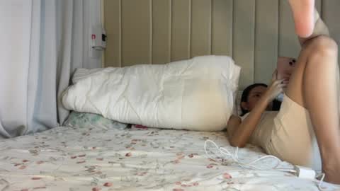 Trixie 31 online show from 03-31-26, 08:04