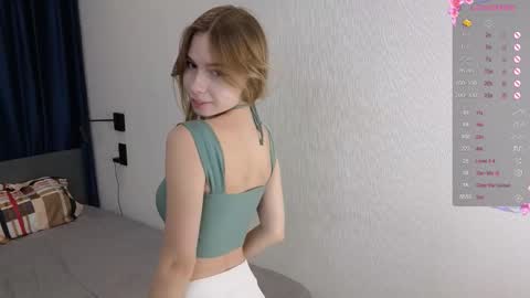 Snapshot of kate_krayy chatting on 10-19-25, 06:41 kate_krayy online show from 10-19-25, 06:41