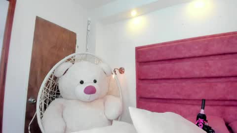 kate lua online show from 05-10-26, 03:17