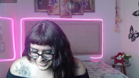 Snapshot of kate_pickman chatting on 03-01-26, 03:30 kate online show from 03-01-26, 03:30