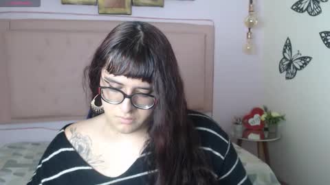 Snapshot of kate_pickman chatting on 03-08-26, 03:21 kate online show from 03-08-26, 03:21