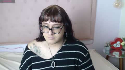 Snapshot of kate_pickman chatting on 03-22-26, 04:05 kate online show from 03-22-26, 04:05