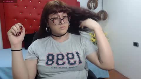 Snapshot of kate_pickman chatting on 03-25-26, 03:45 kate online show from 03-25-26, 03:45