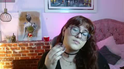 Snapshot of kate_pickman chatting on 04-15-26, 03:46 kate online show from 04-15-26, 03:46