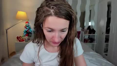 kate_redgar online show from 01-20-25, 01:53