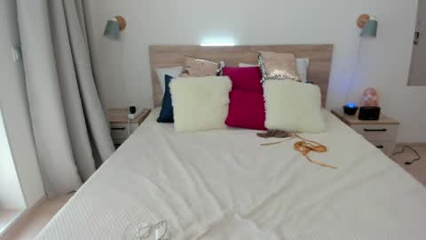 kate_redgar online show from 05-08-26, 08:41