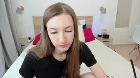 kate_redgar online show from 06-09-26, 02:39