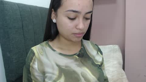 Kari online show from 12-19-24, 01:29