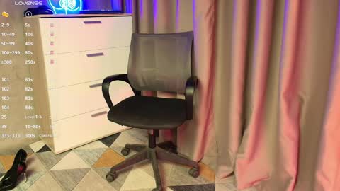 Snapshot of kateample chatting on 05-16-26, 10:36 kateample online show from 05-16-26, 10:36