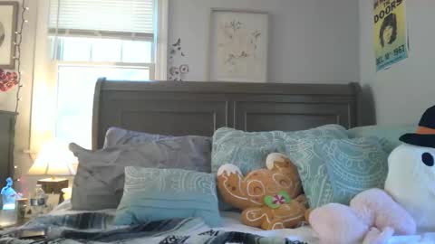 Snapshot of kateb0525 chatting on 10-18-25, 04:41 squirtingsub online show from 10-18-25, 04:41