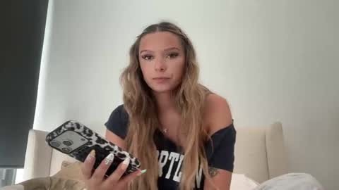 kate online show from 06-24-26, 08:19