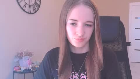 katekayer online show from 09-14-25, 08:35