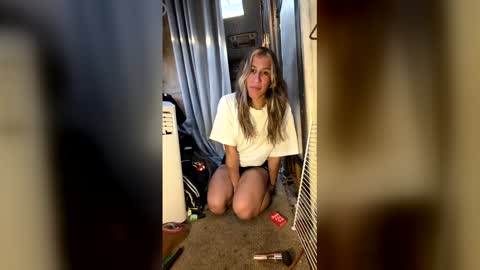 Katelin online show from 01-09-26, 12:13