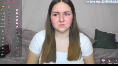 Katelyn online show from 02-08-25, 01:22