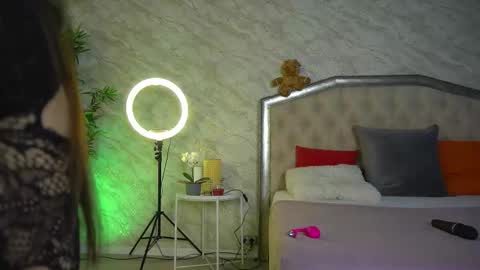 Kate online show from 03-08-26, 07:01