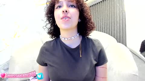 Im Katherine but call me Kate  online show from 02-08-25, 12:06