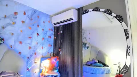 Im Katherine but call me Kate  online show from 10-30-25, 12:39