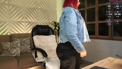 Snapshot of kateowens chatting on 02-09-25, 09:37 Kate Owens online show from 02-09-25, 09:37