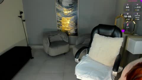 Snapshot of kateowens chatting on 03-07-25, 10:56 Kate Owens online show from 03-07-25, 10:56