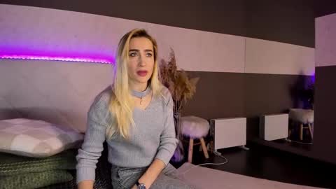 Snapshot of kateowyns chatting on 02-13-25, 01:37 KateOwyns online show from 02-13-25, 01:37