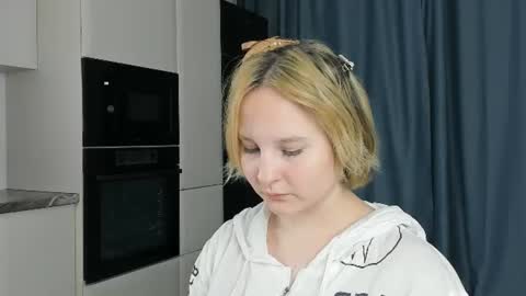 Snapshot of kateparson chatting on 07-01-26, 06:51 Kate online show from 07-01-26, 06:51