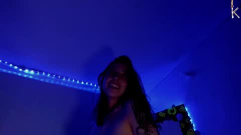 Snapshot of kateraw chatting on 12-25-24, 08:40 Kate online show from 12-25-24, 08:40