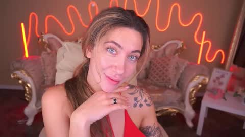 Kate online show from 11-19-25, 06:57