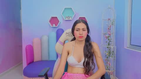 Kate Skinny  online show from 01-15-26, 11:26