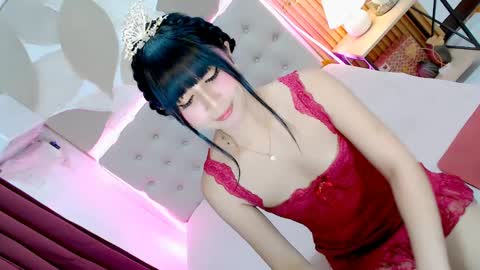 KATE online show from 05-04-26, 04:47
